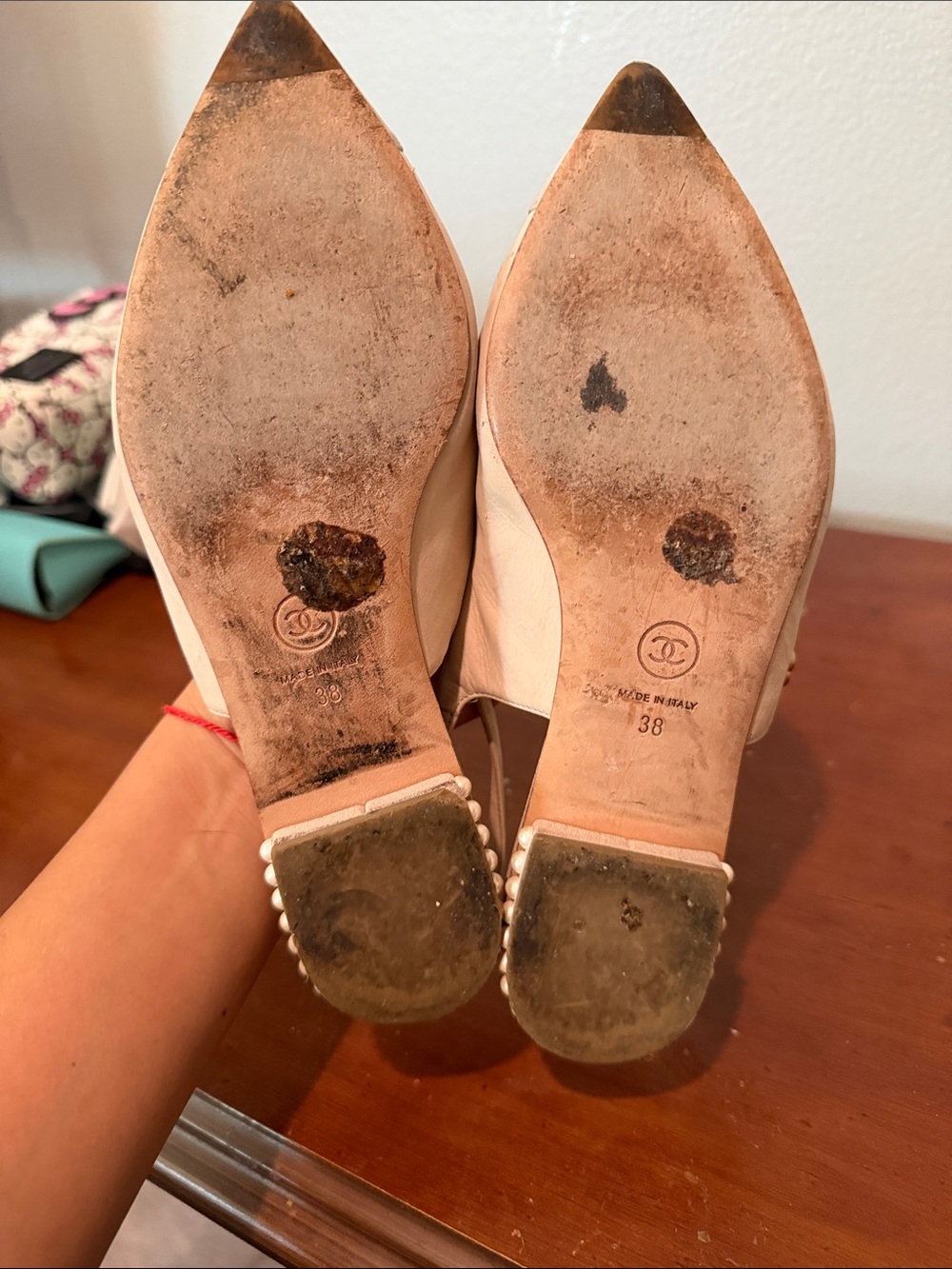 CHANEL Beige Pointed Slingback Flats - Picture 3 of 3
